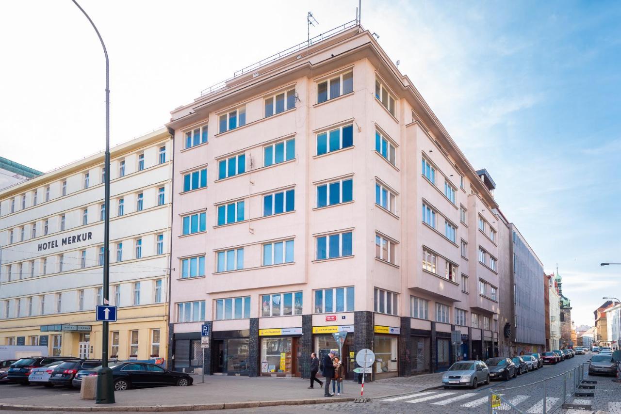Mcsleep Hostel Prague Exterior photo